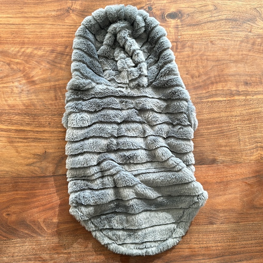 Rachel Zoe Dog Fur Coat. Gray. NWT - Picture 2 of 3